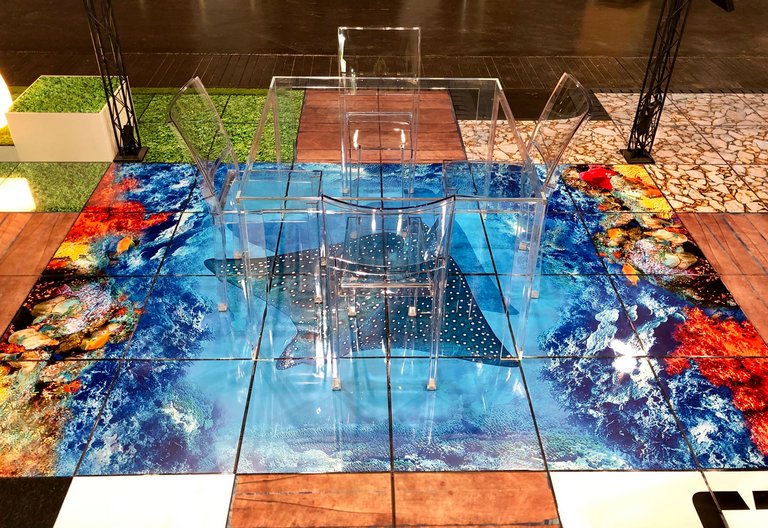 Suelo de exposición móvil Stand-ON - motivos individuales